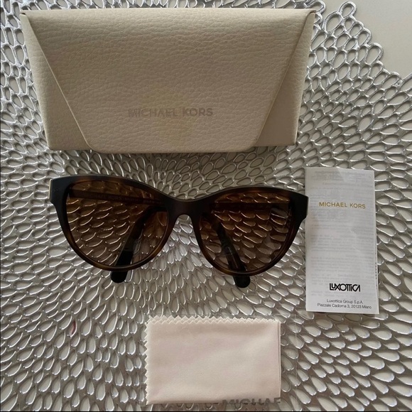 Michael Kors Accessories - Like New Michael Kors sunglasses